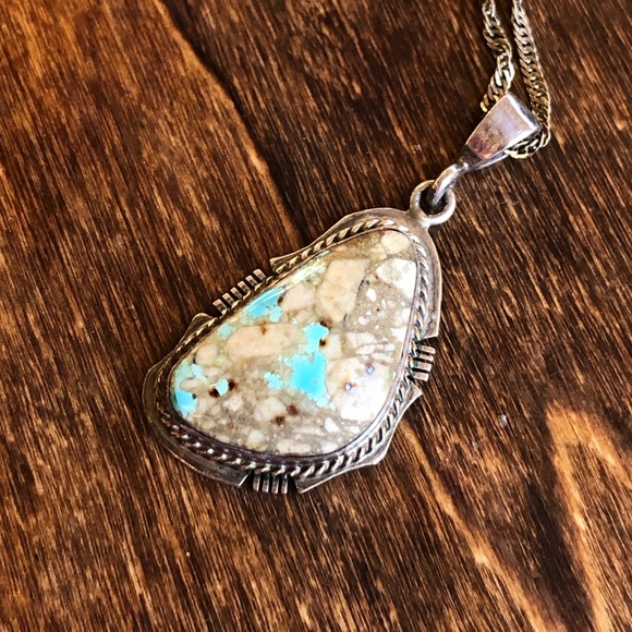 Vintage Kathy Yazzie Boulder Turquoise Necklace - Picture 3 of 8
